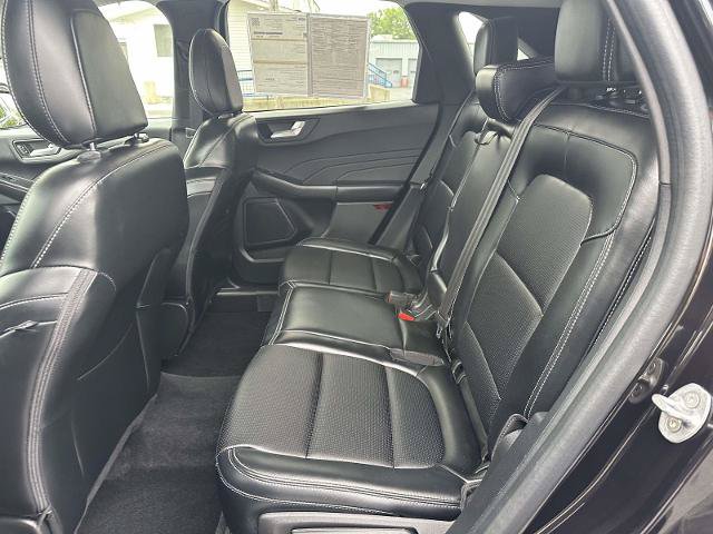 Certified 2023 Ford Escape Platinum AWD/4WD image 11