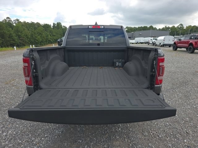 Used 2021 RAM 1500 Laramie w/ Sport Appearance Package AWD/4WD image 6