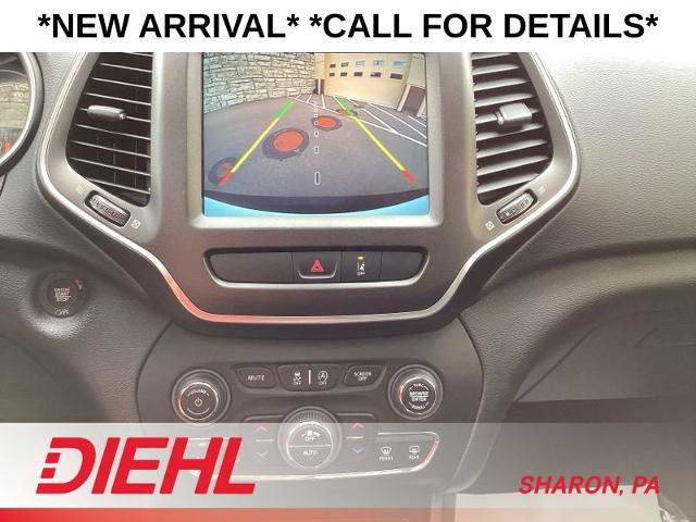 Used 2022 Jeep Cherokee Trailhawk w/ Sun, Sound & Nav Group AWD/4WD image 31