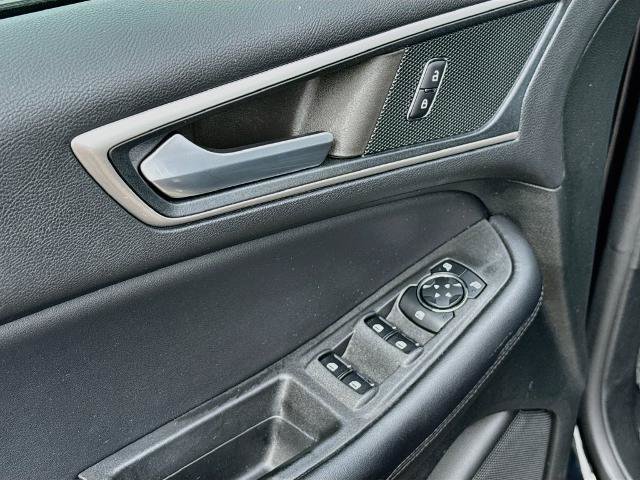 Certified 2023 Ford Edge SEL AWD/4WD image 15