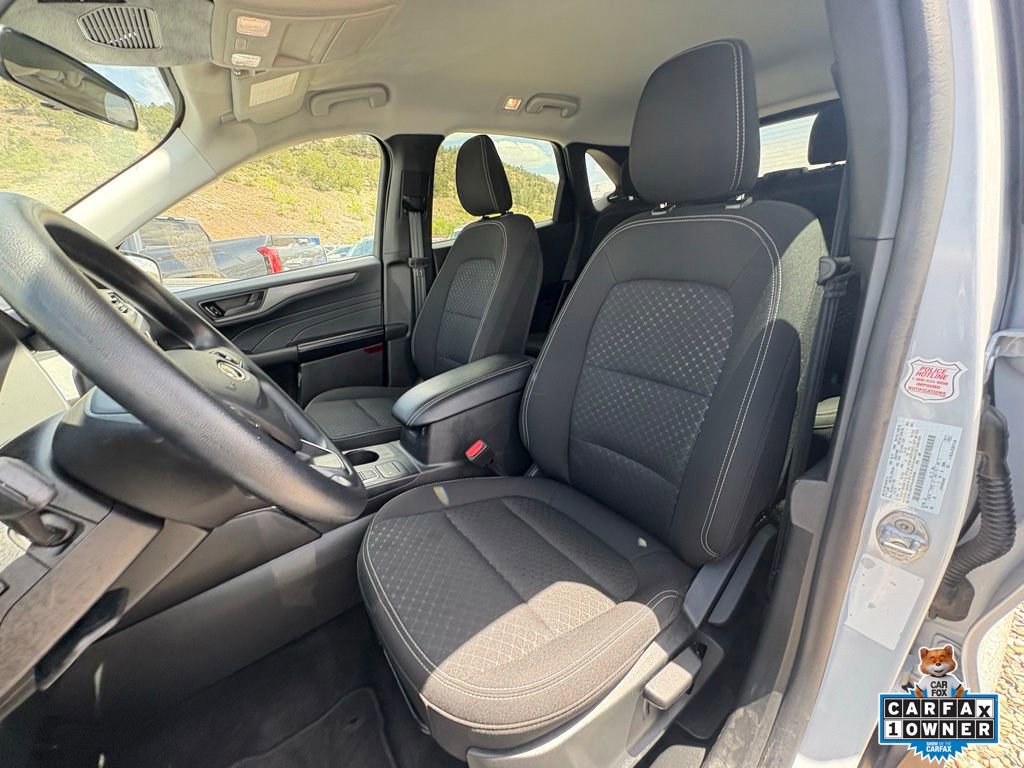 Certified 2025 Ford Escape Active AWD/4WD image 16