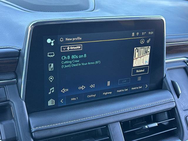 Used 2023 Chevrolet Suburban Premier image 18