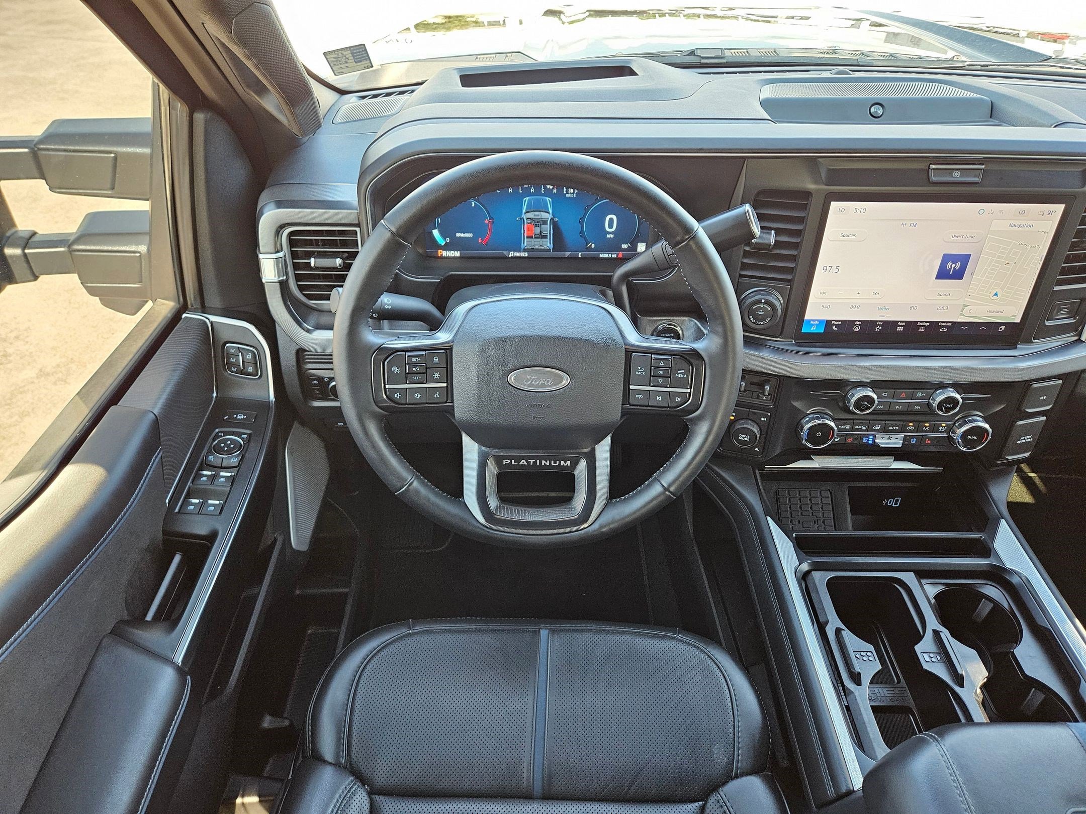 Certified 2025 Ford F450 Platinum AWD/4WD image 29