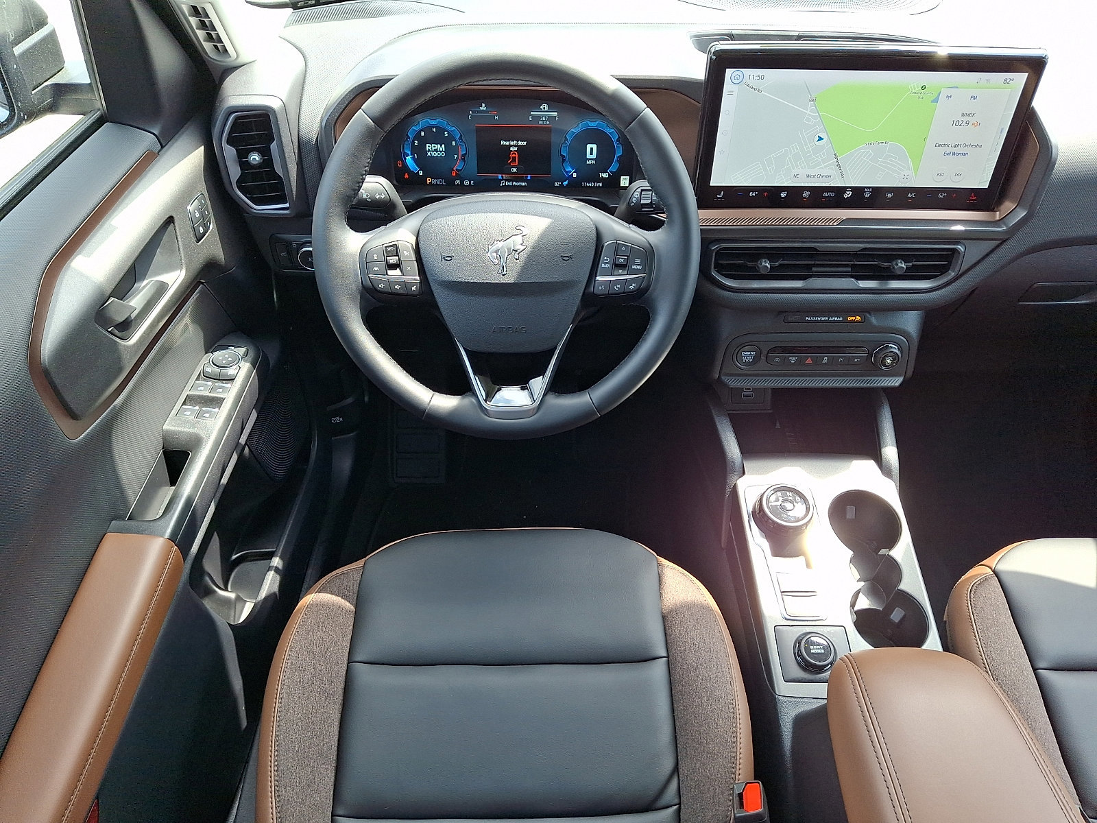 Certified 2025 Ford Bronco Sport Outer Banks w/ Outer Banks Tech Package+ AWD/4WD image 14