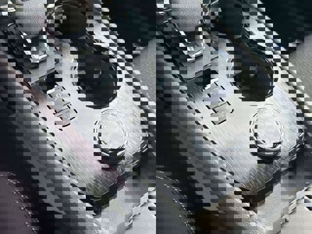 Used 2026 Nissan Rogue SV image 29