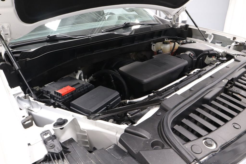 Used 2022 Chevrolet Silverado 1500 High Country w/ High Country Premium Package AWD/4WD image 15