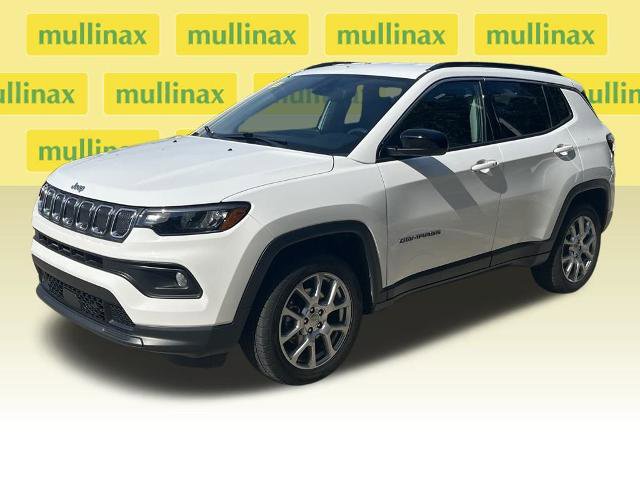 Used 2022 Jeep Compass Latitude image 23