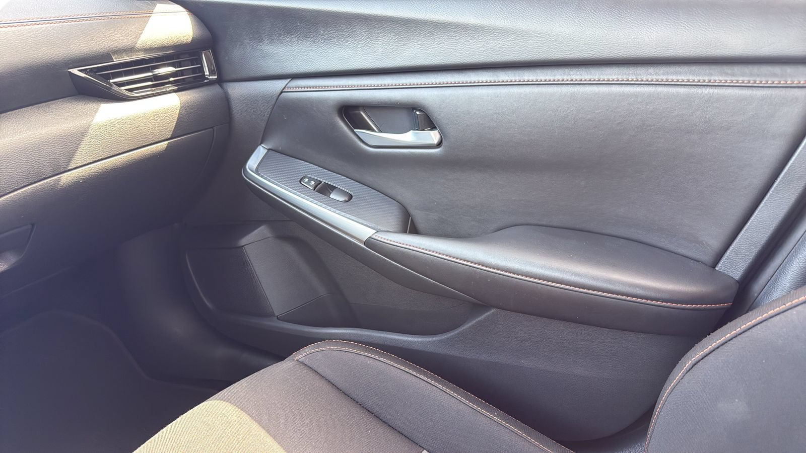 Used 2023 Nissan Sentra SR FWD image 21