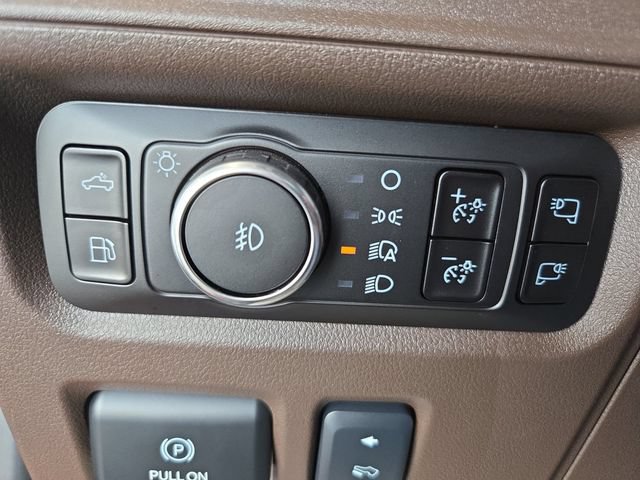 Certified 2025 Ford F150 King Ranch w/ FX4 Off-Road Package AWD/4WD image 20