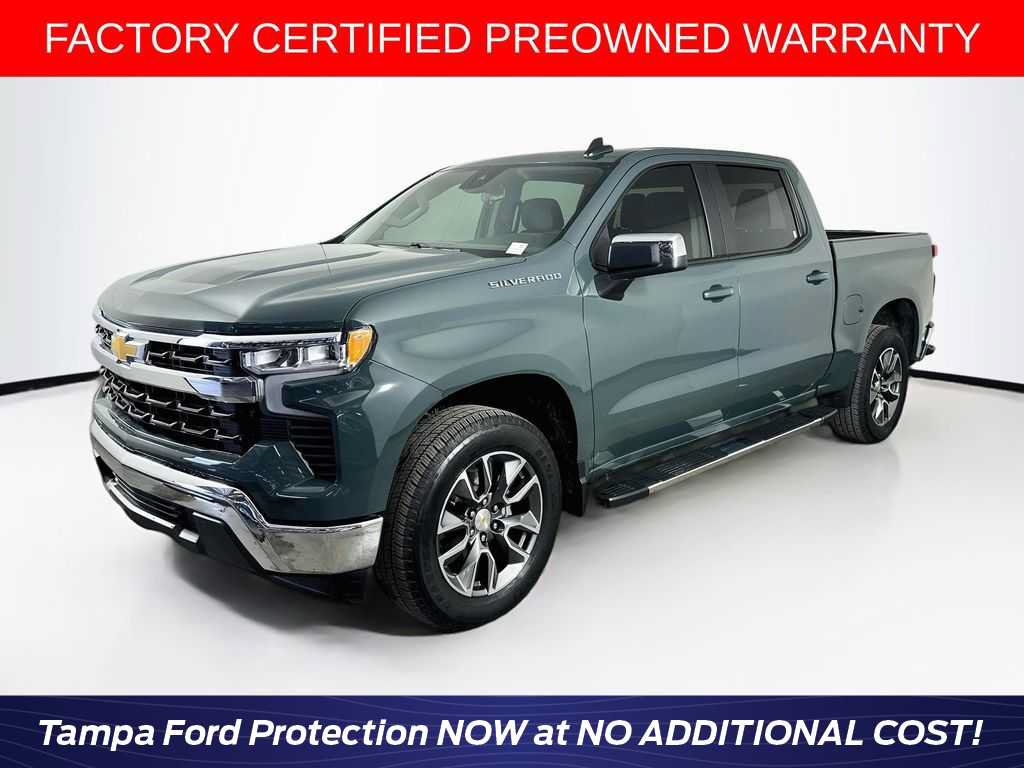 Used 2025 Chevrolet Silverado 1500 LT RWD image 1