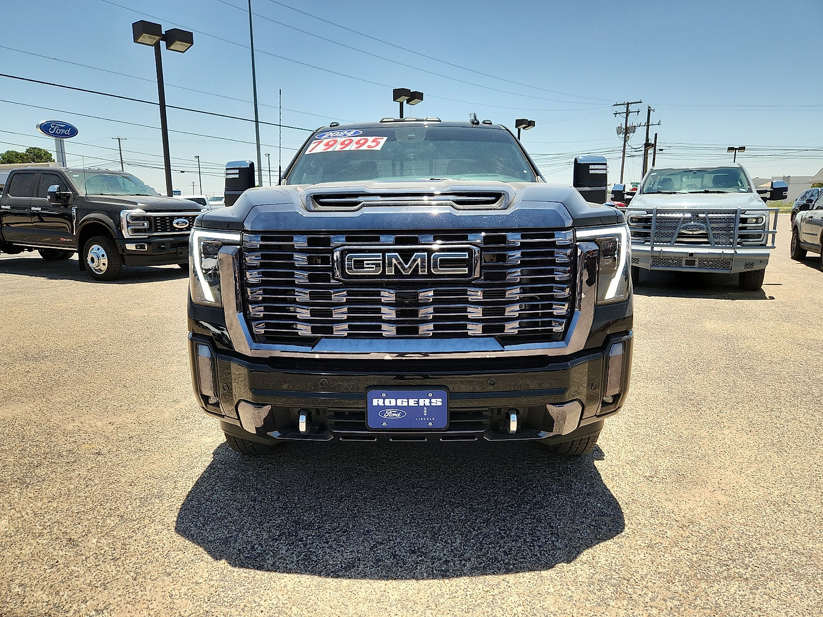 Used 2024 GMC Sierra 3500 Denali Ultimate AWD/4WD image 2