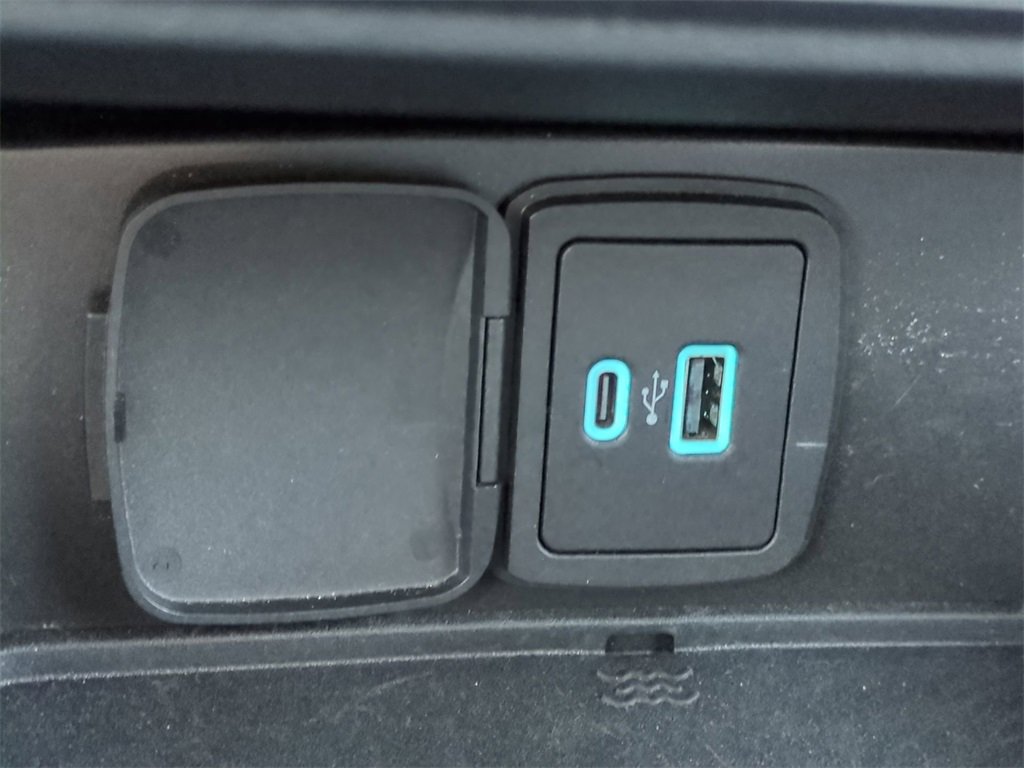 Certified 2023 Ford Bronco Black Diamond image 21