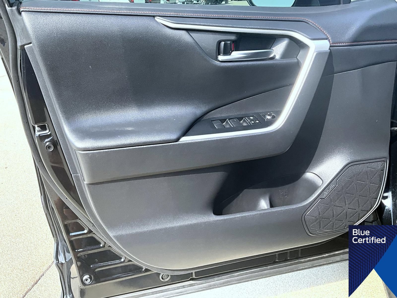 Used 2020 Toyota RAV4 Adventure w/ Protection Package AWD/4WD image 9