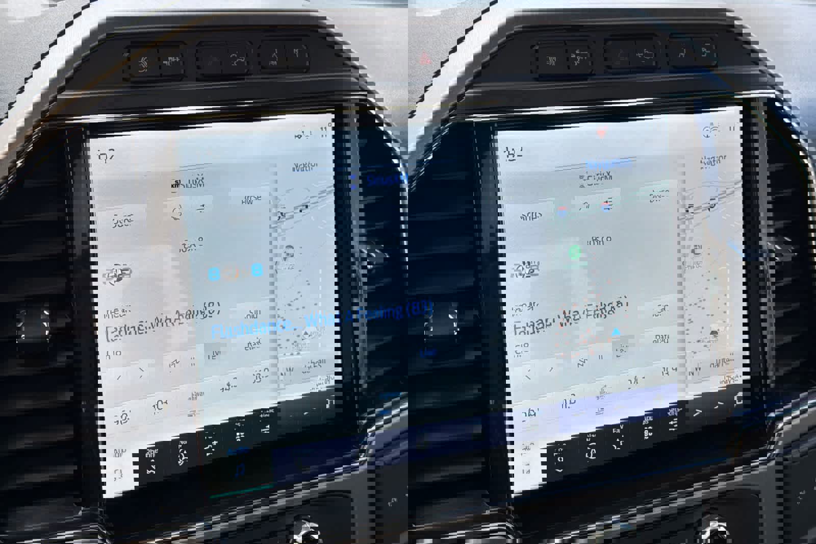 Certified 2022 Ford F350 Platinum w/ Tremor Off-Road Package image 17