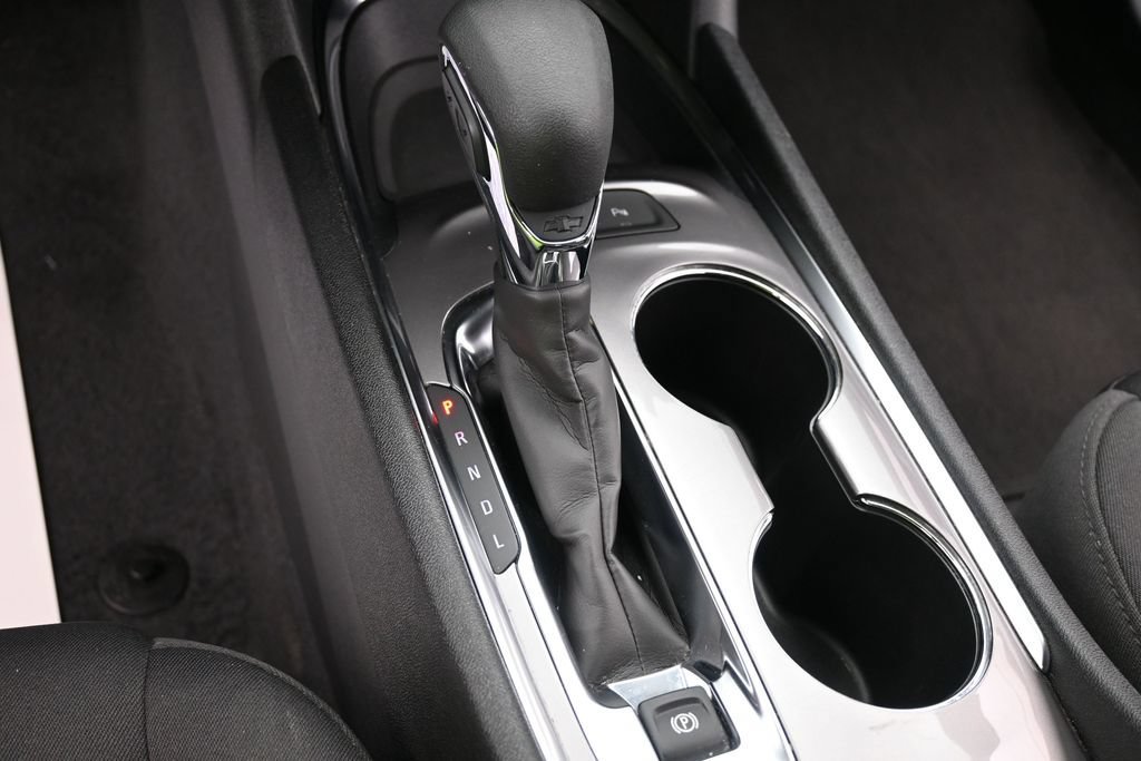Used 2025 Chevrolet Malibu LT FWD image 12