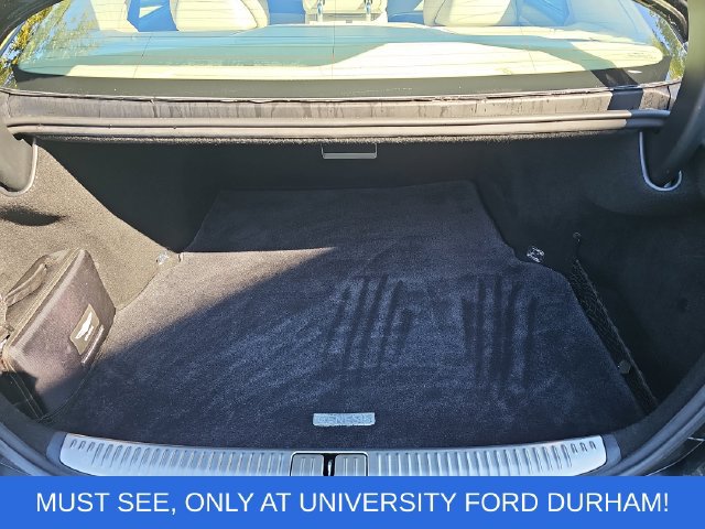 Used 2020 Genesis G90 3.3T Premium RWD image 12