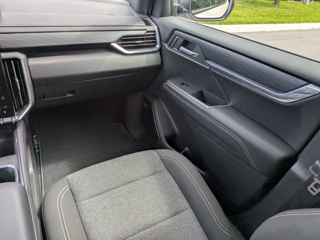 Used 2026 GMC Acadia Elevation w/ Black Edition FWD image 16