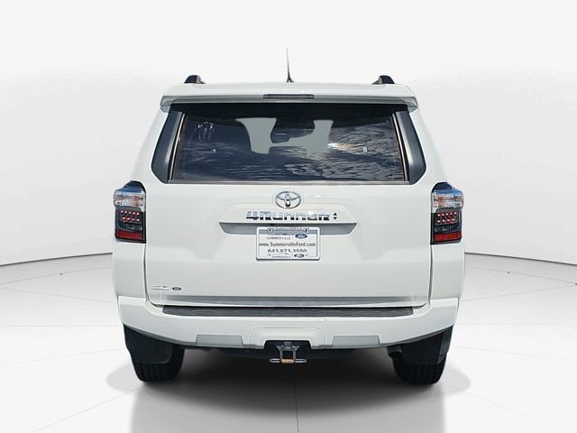 Used 2023 Toyota 4Runner SR5 Premium w/ Moonroof Package RWD image 5