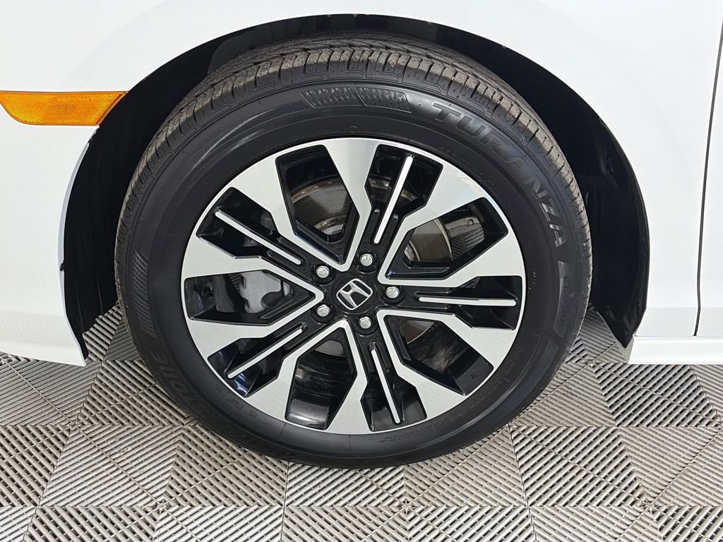 Used 2025 Honda Odyssey Elite image 8