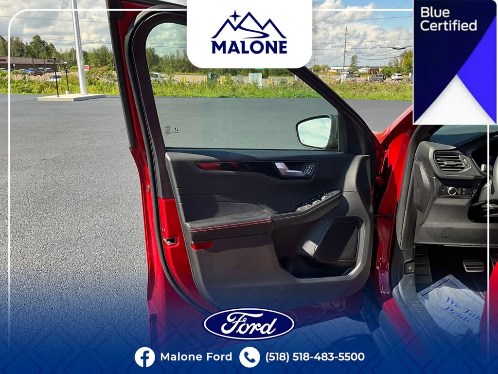 Certified 2023 Ford Escape ST-Line w/ Tech Pack #1 AWD/4WD image 21