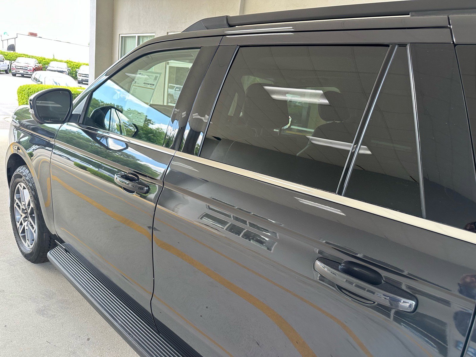 Certified 2025 Ford Expedition Active AWD/4WD image 13