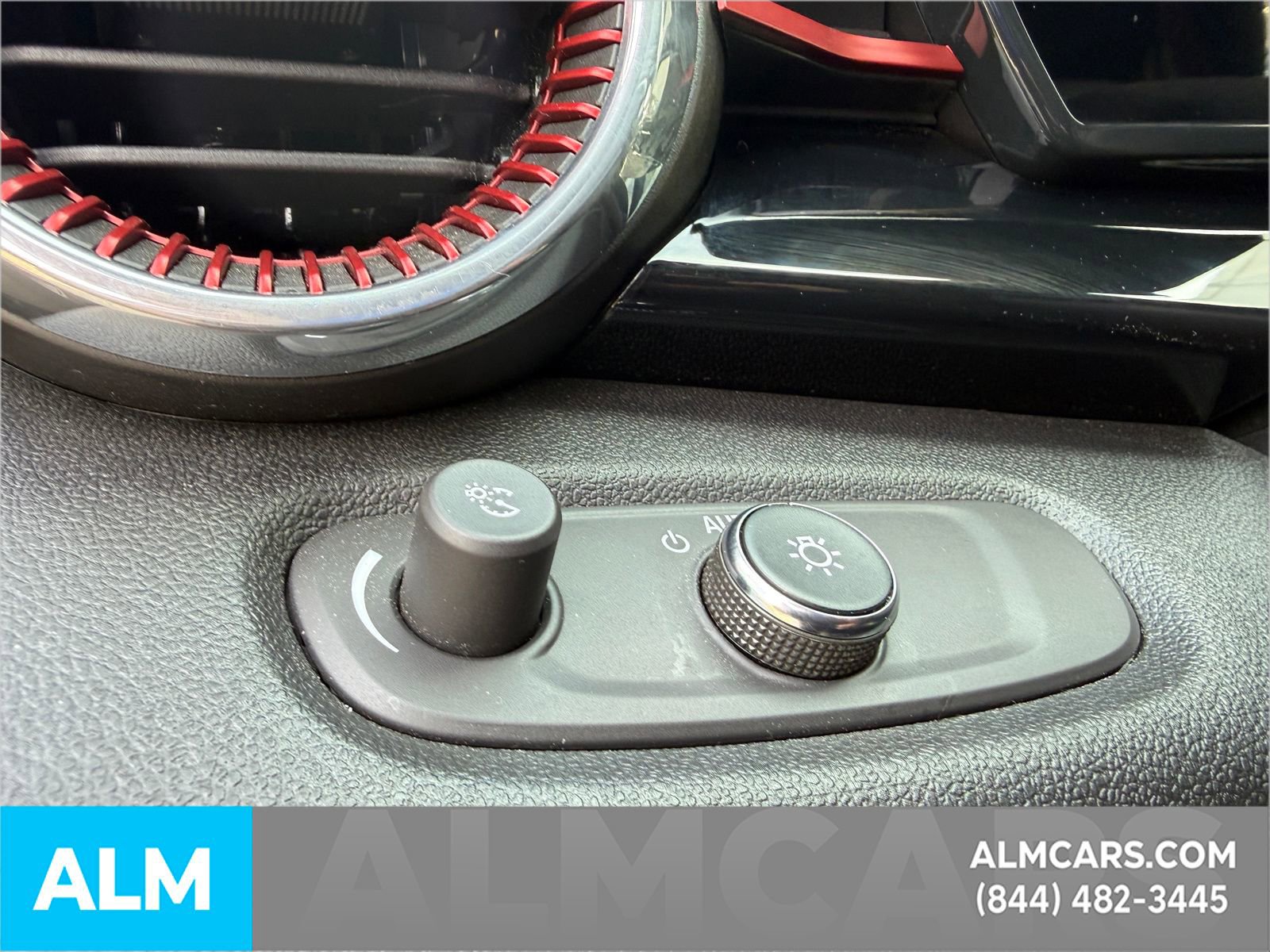 Used 2024 Chevrolet Trax RS image 23