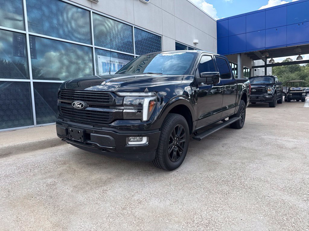 Certified 2025 Ford F150 Platinum w/ Equipment Group 702A High AWD/4WD image 4