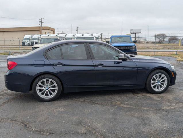 Used 2017 BMW 320i Sedan image 6
