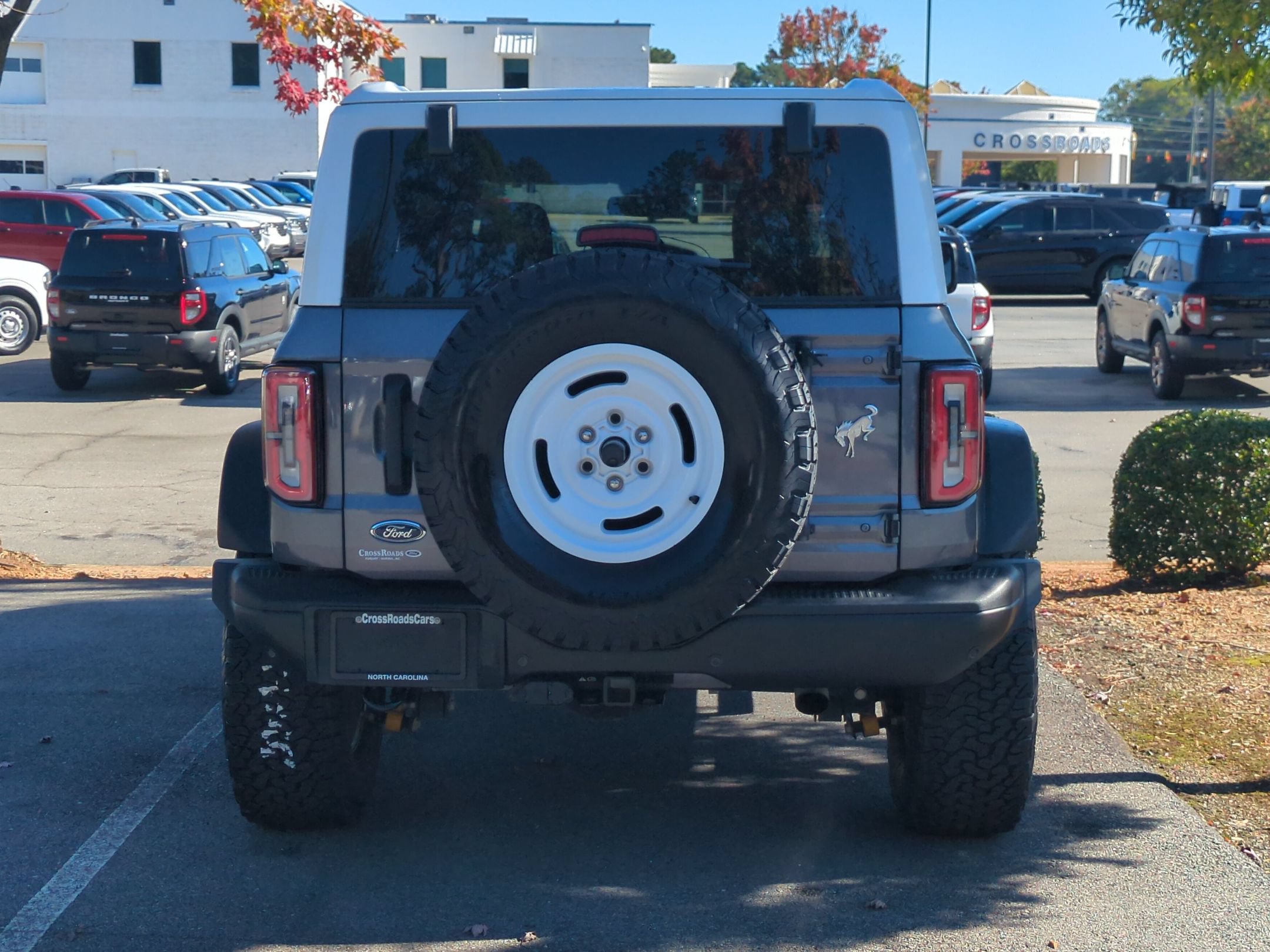 Certified 2024 Ford Bronco Heritage Edition AWD/4WD image 4