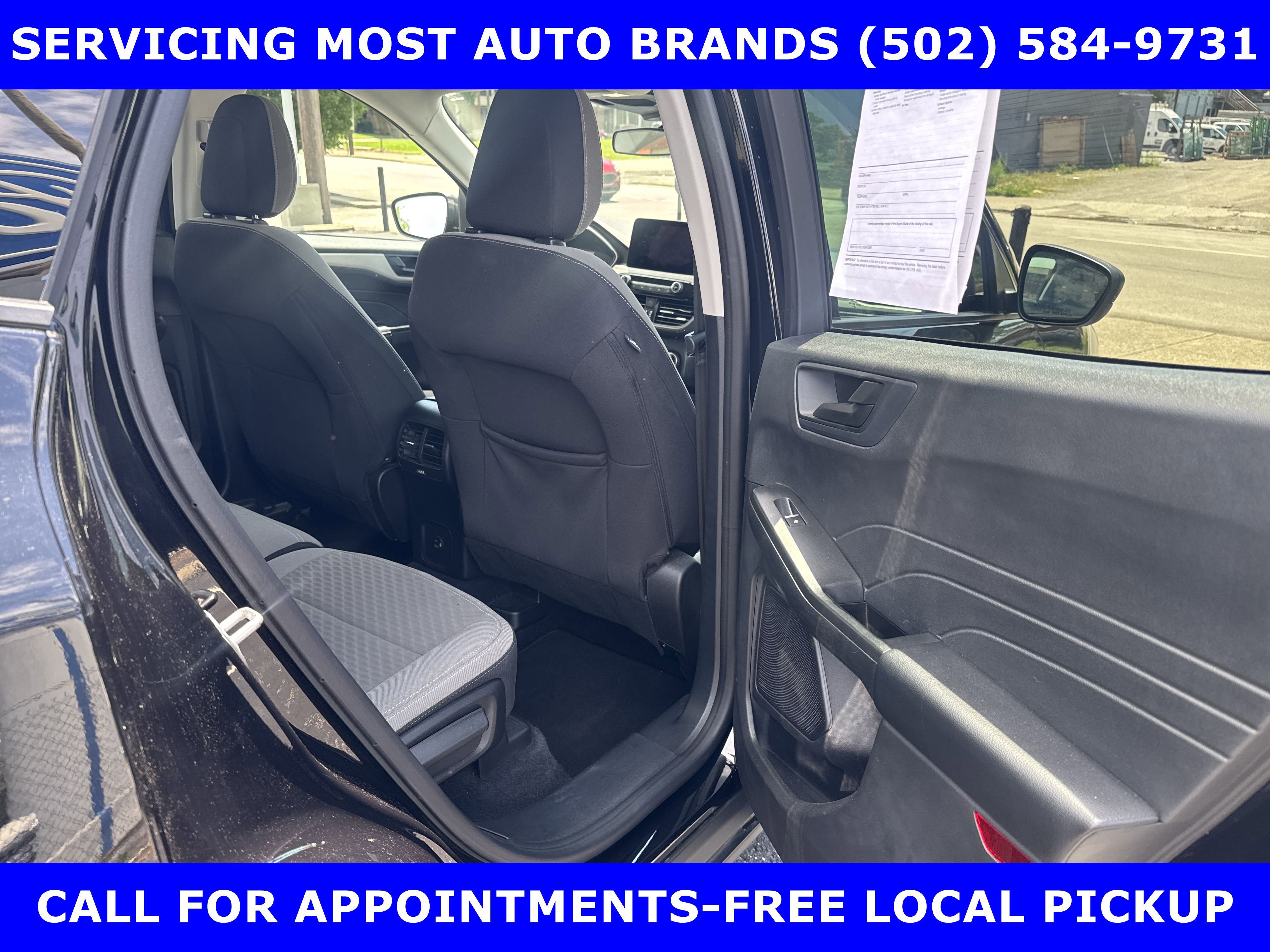 Certified 2022 Ford Escape SE w/ Cold Weather Package image 16