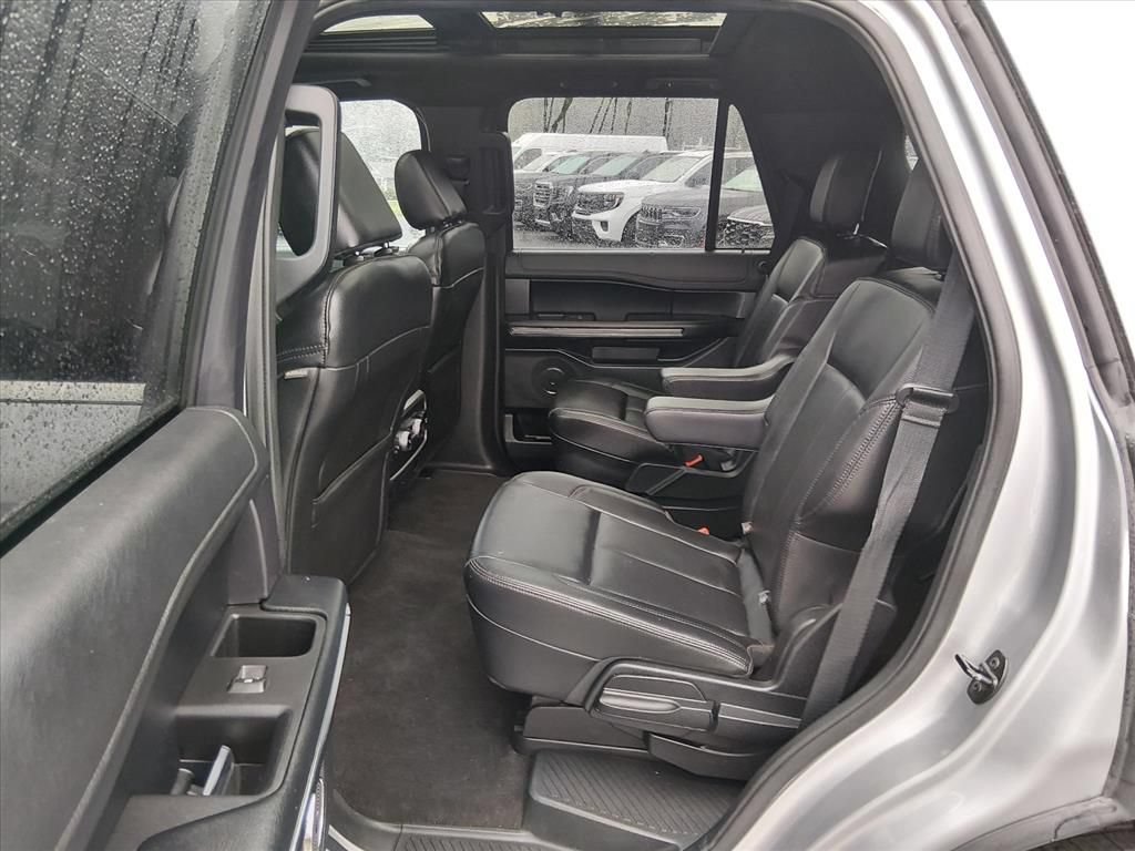 Certified 2021 Ford Expedition XLT RWD image 14