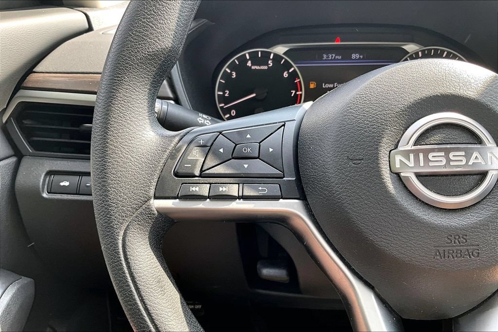 Used 2024 Nissan Altima 2.5 SV FWD image 17