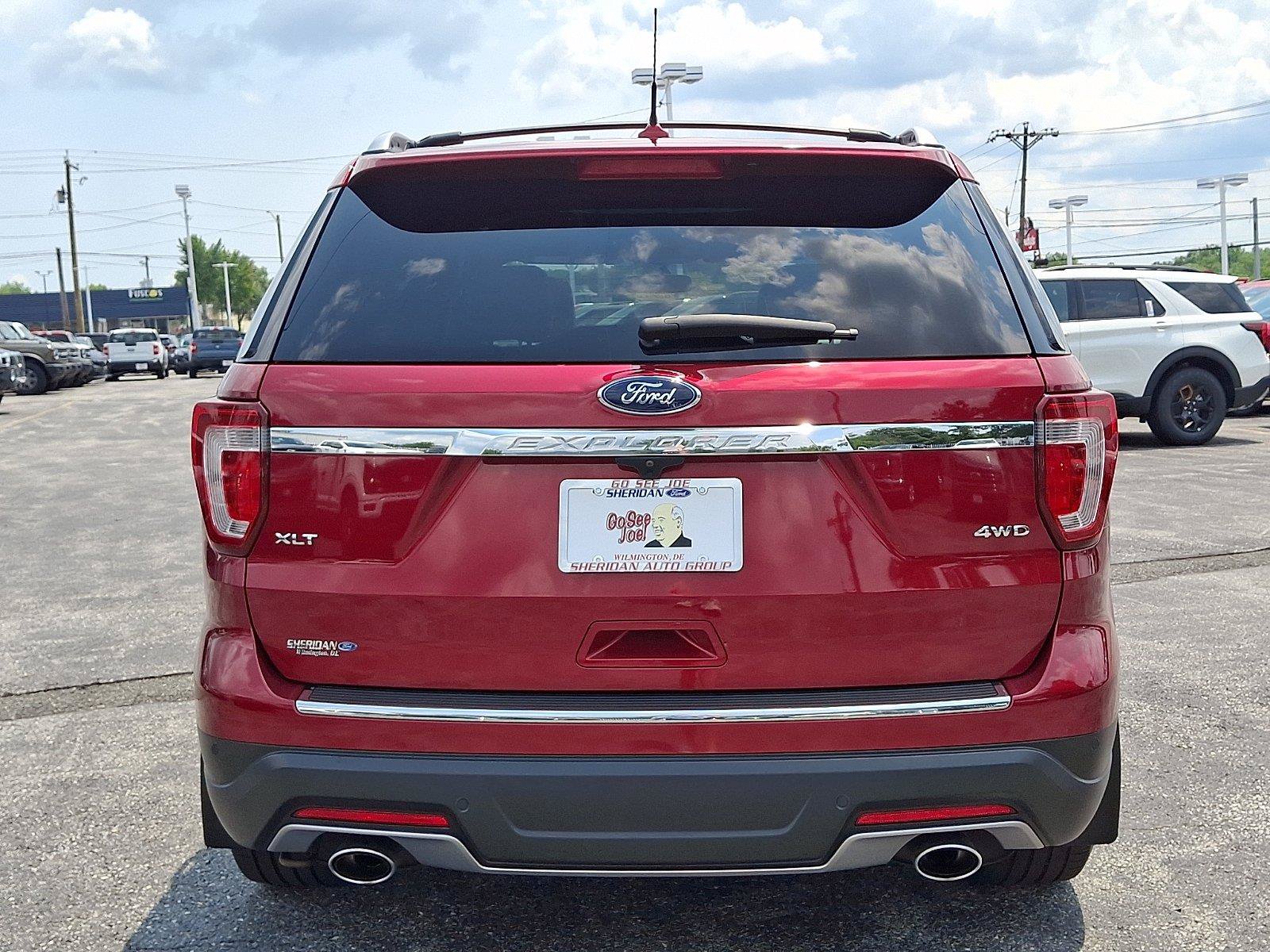 Certified 2018 Ford Explorer XLT w/ Equipment Group 202A AWD/4WD image 5