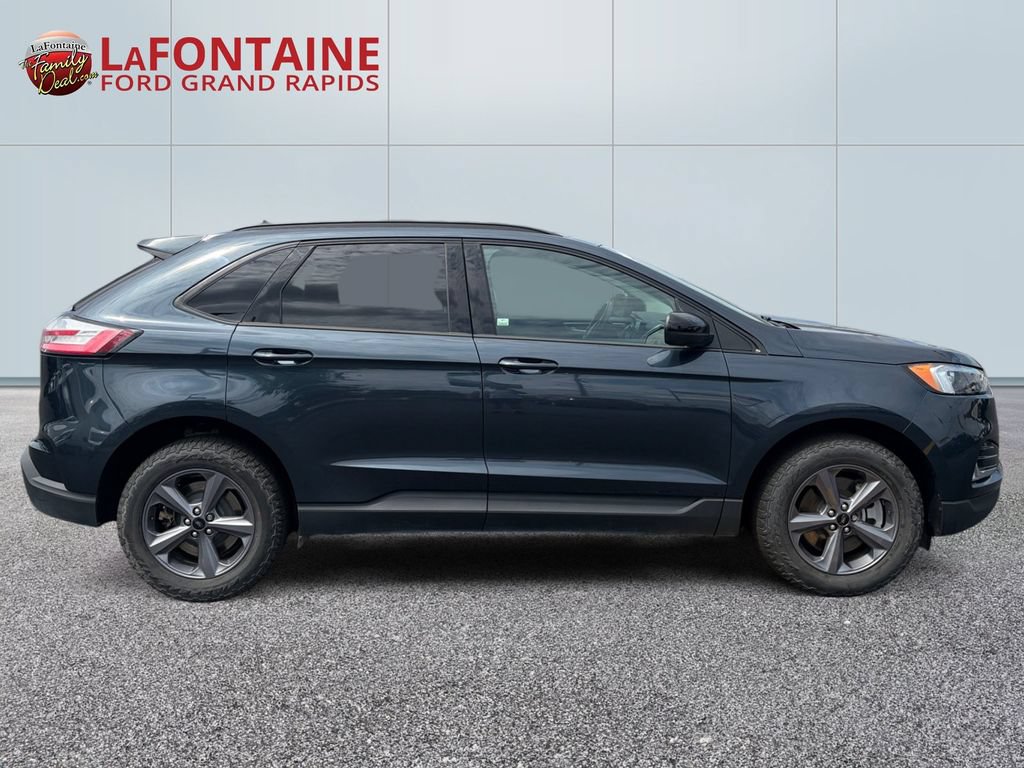 Certified 2023 Ford Edge SEL w/ Sport Appearance Package AWD/4WD image 8