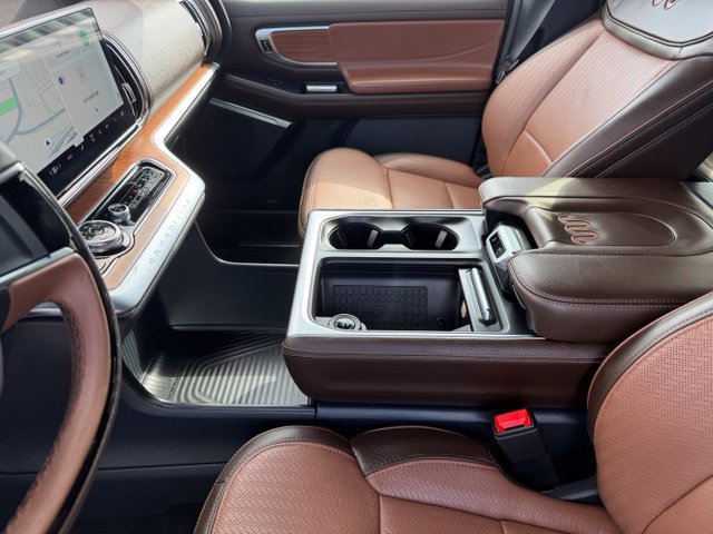 Certified 2025 Ford Expedition King Ranch AWD/4WD image 16