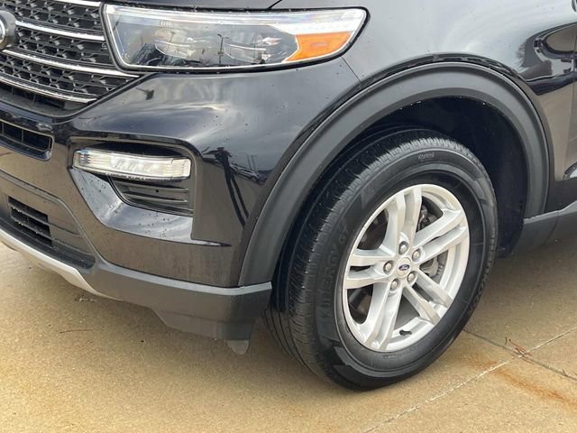 Certified 2023 Ford Explorer XLT w/ Equipment Group 202A image 9