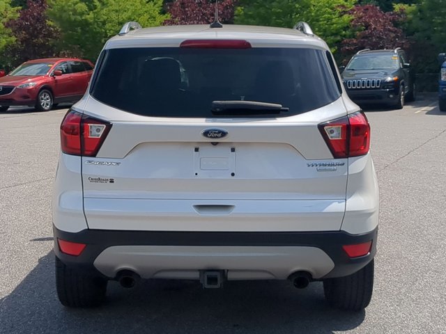 Certified 2019 Ford Escape Titanium FWD image 5