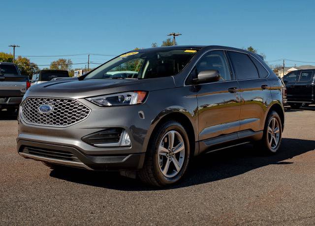 Certified 2024 Ford Edge SEL w/ Convenience Package AWD/4WD image 13