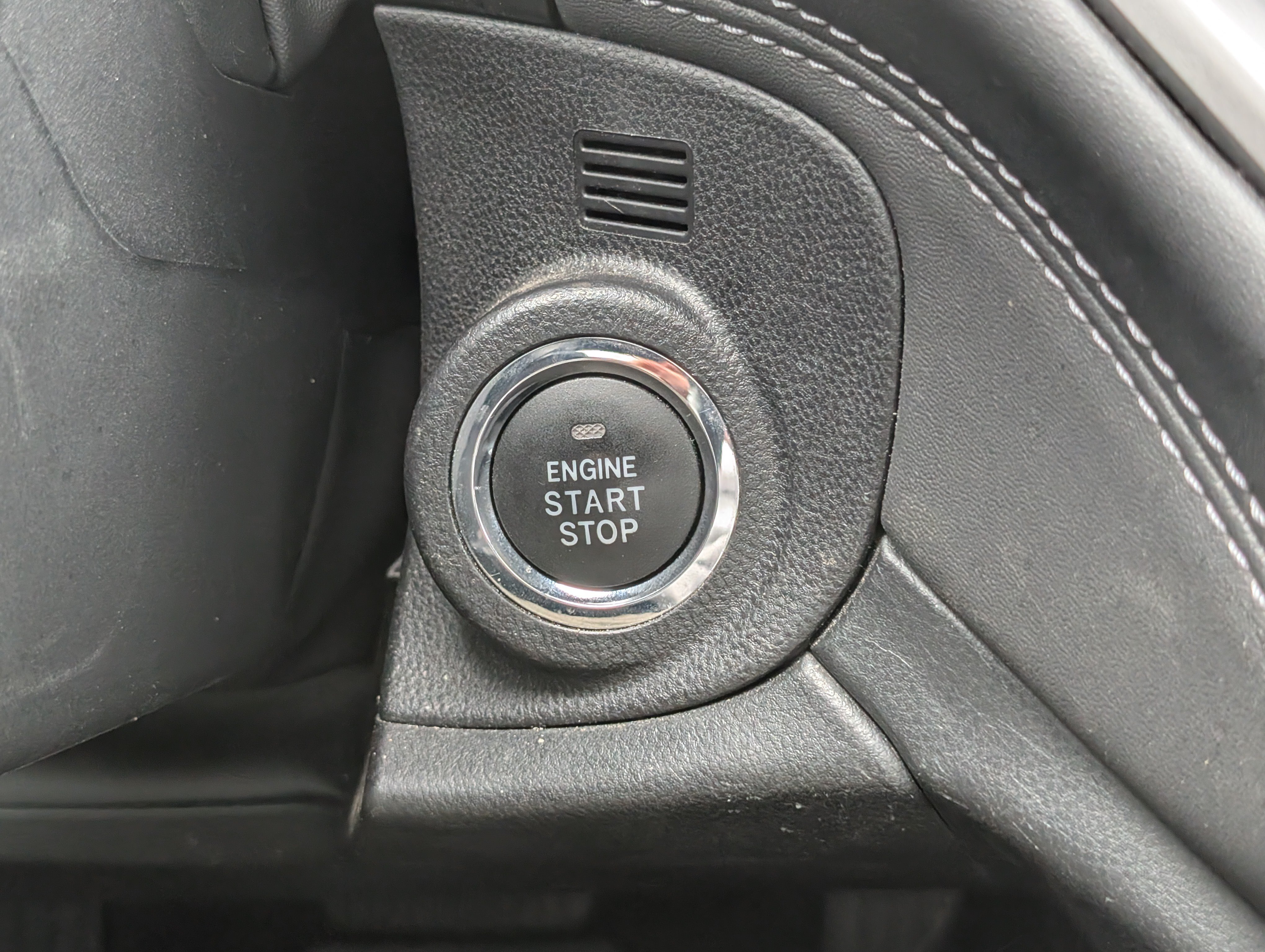 Used 2024 Subaru Outback Touring XT AWD/4WD image 25