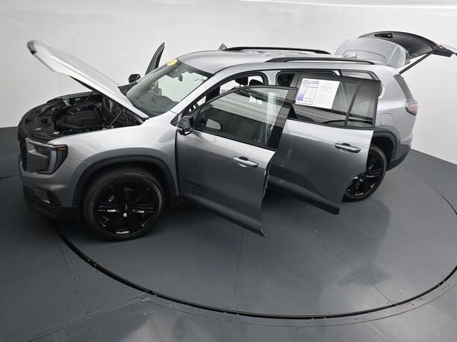 Used 2025 GMC Acadia Elevation w/ Black Edition AWD/4WD image 42