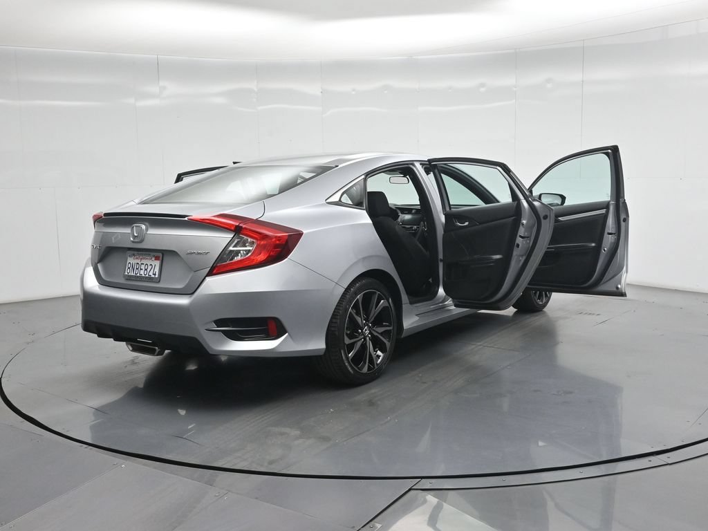 Used 2019 Honda Civic Sport image 4