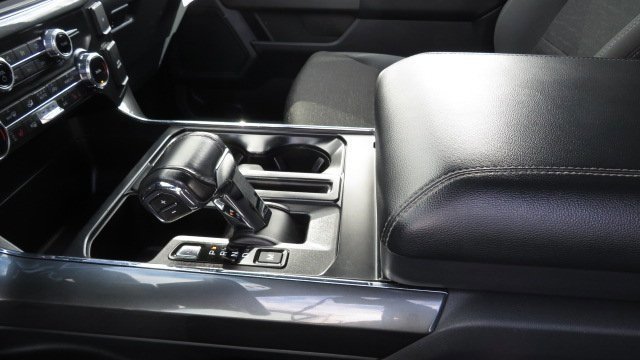 Certified 2022 Ford F150 XLT w/ Equipment Group 302A High image 18