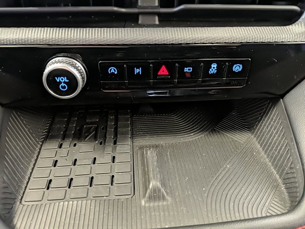 Certified 2025 Ford Explorer ST image 23