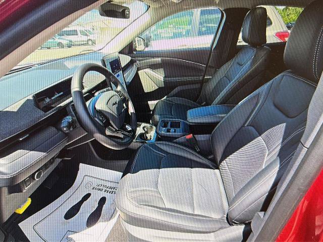 Certified 2025 Ford Mustang Mach-E Premium AWD/4WD image 6