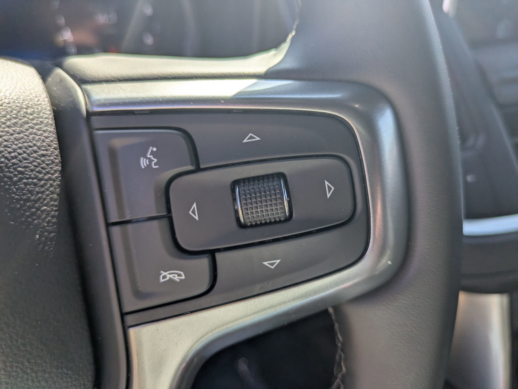 Used 2024 Chevrolet Tahoe Z71 image 19