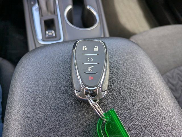 Used 2023 Chevrolet Equinox LT image 30