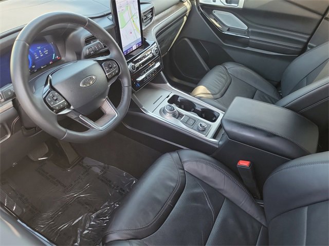 Certified 2023 Ford Explorer Platinum w/ Technology Package image 8