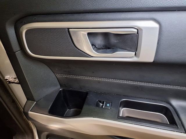 Certified 2023 Ford Explorer XLT w/ Equipment Group 202A RWD image 28