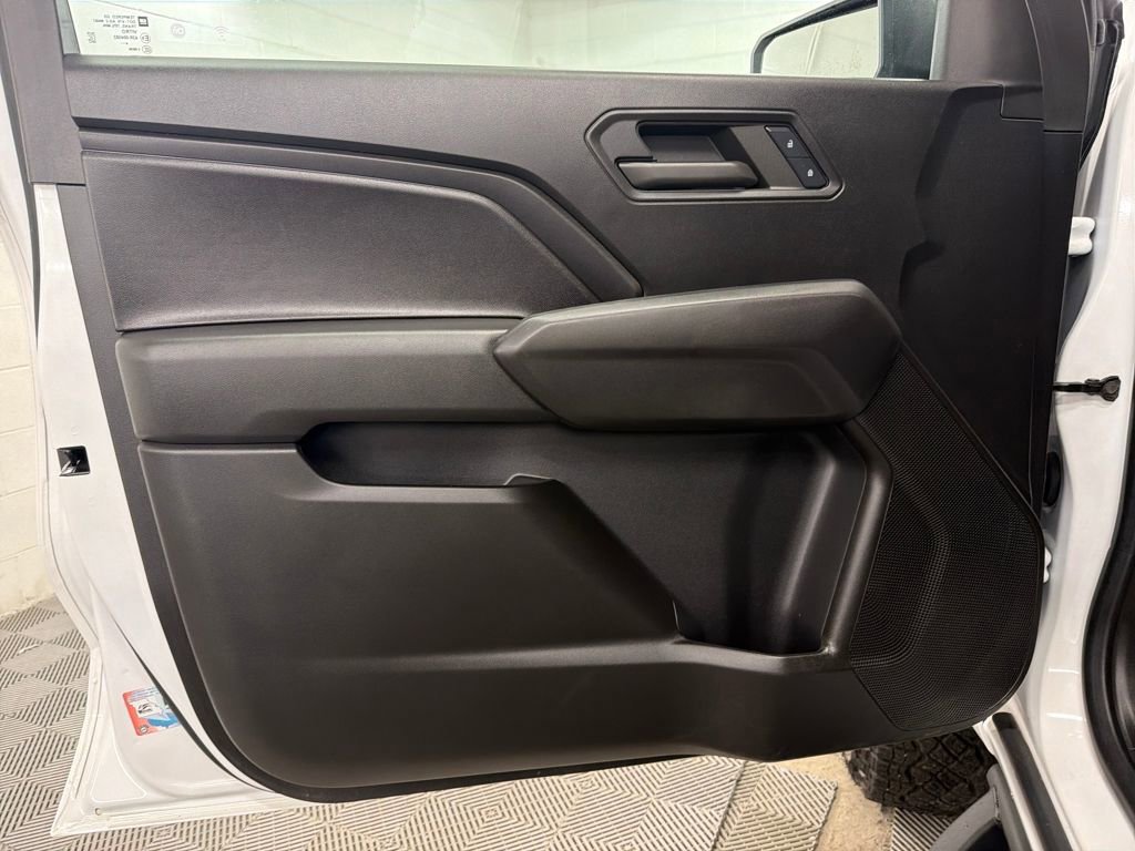 Used 2024 Chevrolet Colorado Trail Boss w/ Advanced Trailering Package image 16