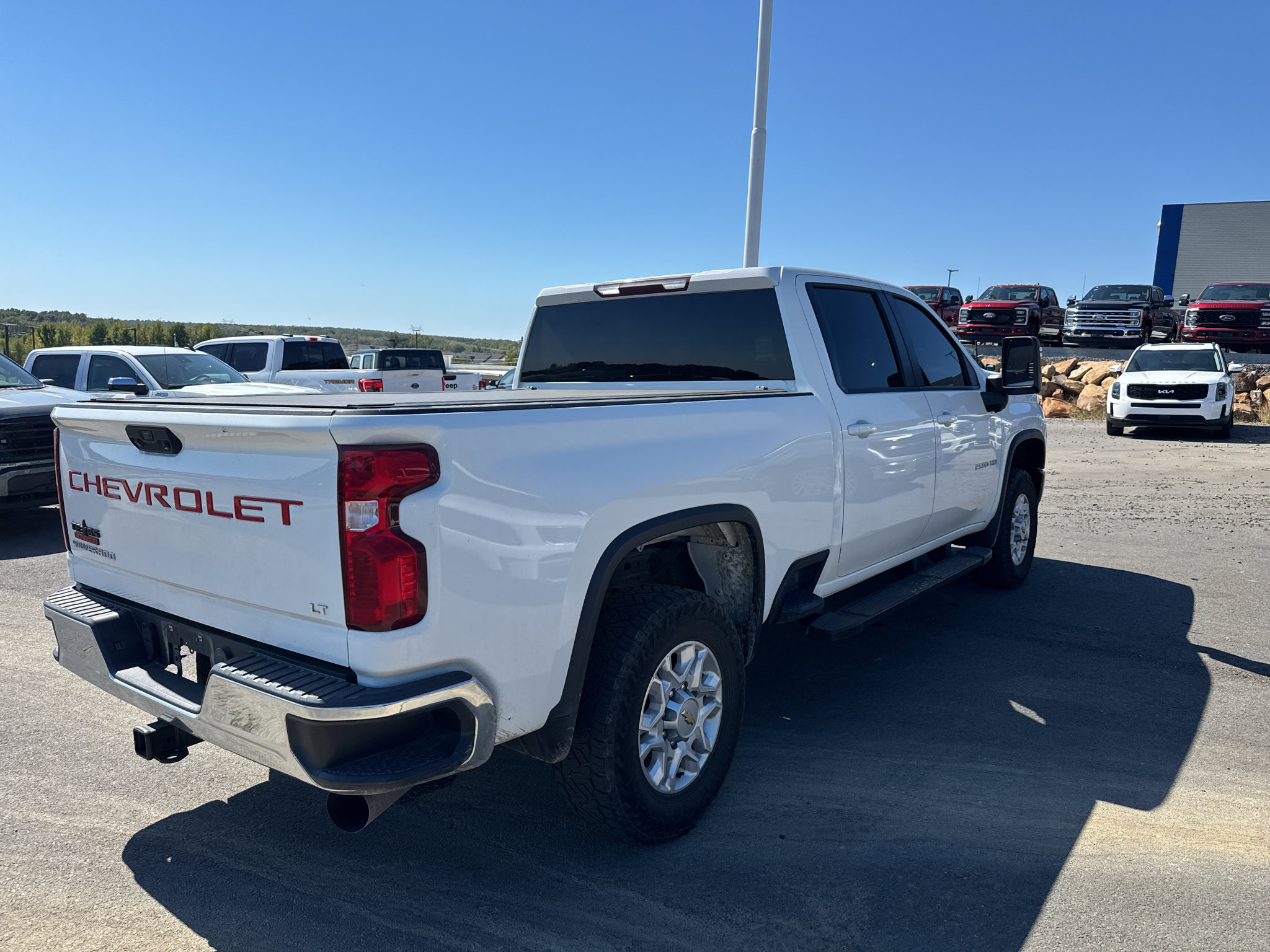 Used 2021 Chevrolet Silverado 2500 LT w/ Z71 Off-Road Package AWD/4WD image 6